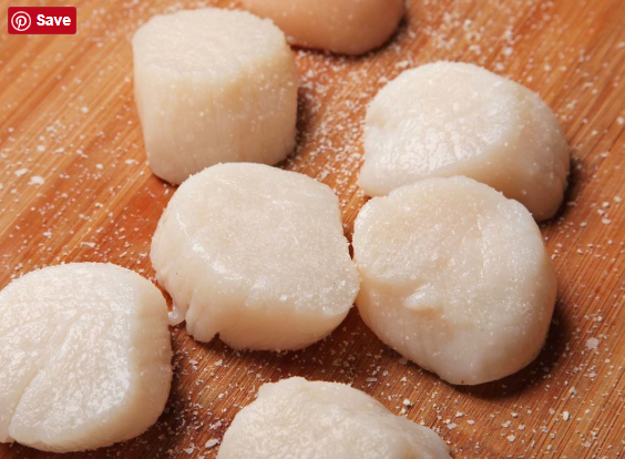 BLACK GARLIC WITH SCALLOPS