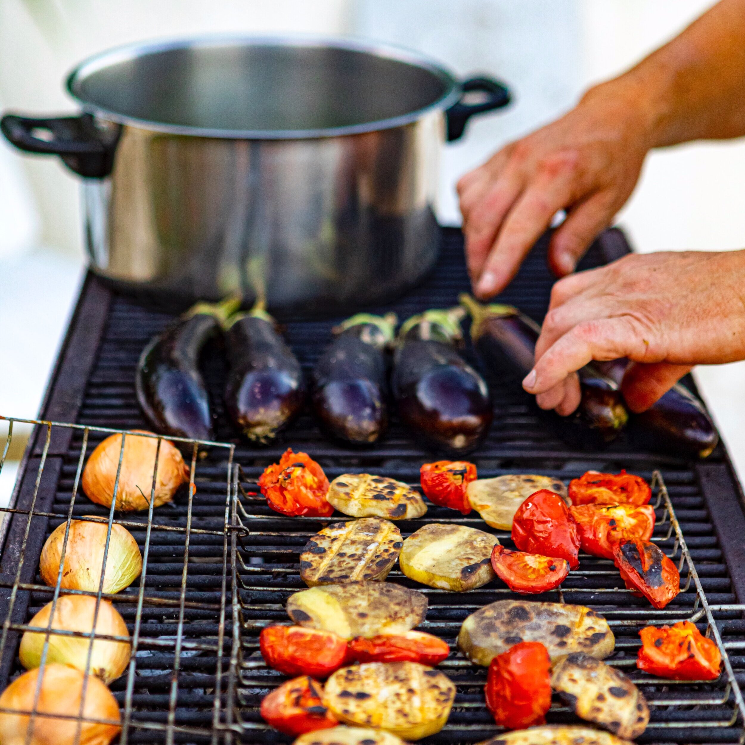 7 Memorial Day Weekend Recipes with Black Garlic!