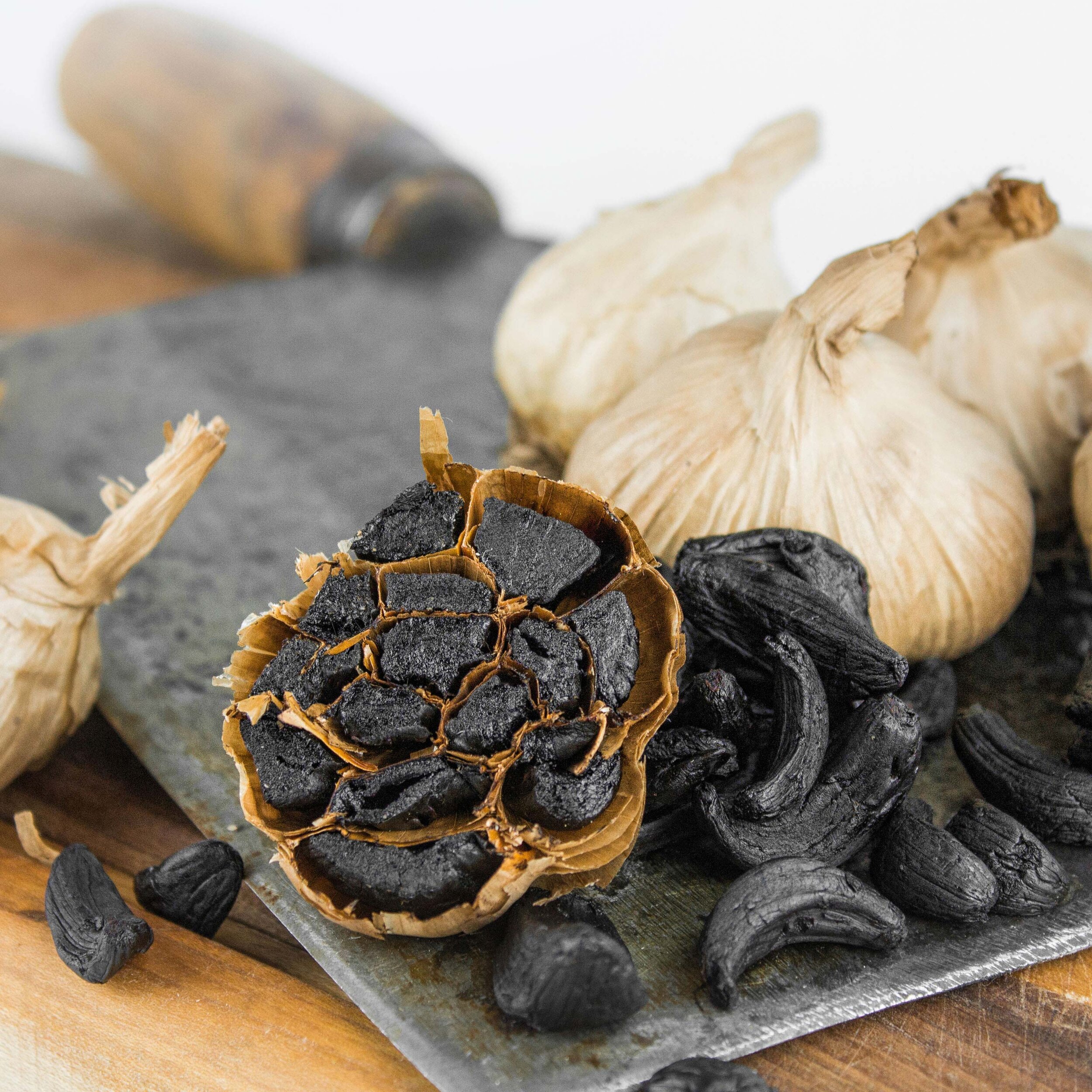 Monthly Subscription – 1.5lb Black Garlic Bulbs