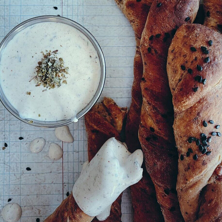 Granulated Black Garlic Powder – 1 lb Bulk – Conventional